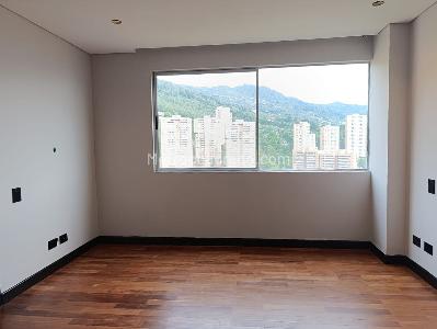 Apartamento de 3 alcobas en venta en El Poblado, Medellín, 440 m² · foto 15 de 20