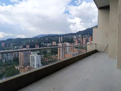 Apartamento de 3 alcobas en venta en El Poblado, Medellín, 440 m² · foto 20 de 20