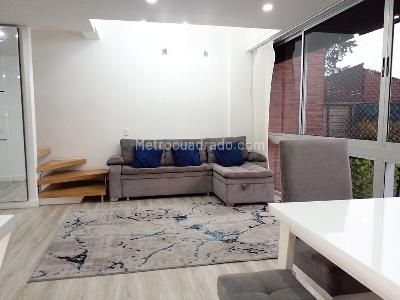 Casa de 3 alcobas en venta en Envigado, Envigado, 209 m² · foto 3 de 20