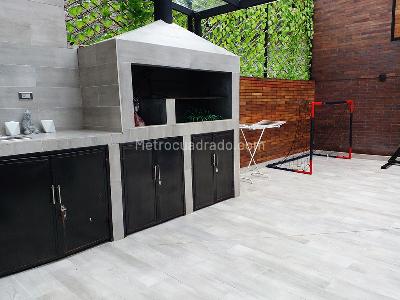 Casa de 3 alcobas en venta en Envigado, Envigado, 209 m² · foto 19 de 20