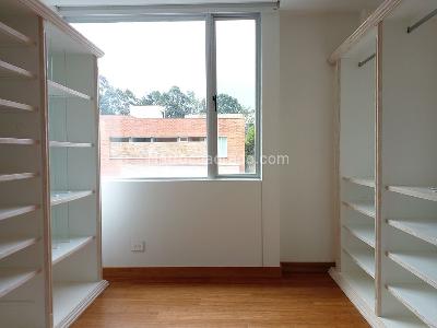 Casa de 3 alcobas en venta en Envigado, Envigado, 274 m² · foto 16 de 20