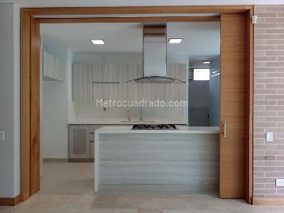 Casa de 3 alcobas en venta en Envigado, Envigado, 274 m² · foto 7 de 20