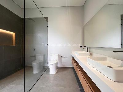 Casa de 4 alcobas en venta en Rionegro, Rionegro, 450 m² · foto 13 de 20