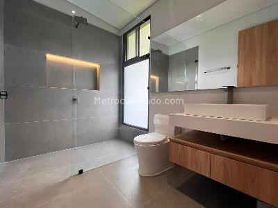 Casa de 4 alcobas en venta en Rionegro, Rionegro, 450 m² · foto 16 de 20