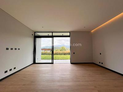 Casa de 4 alcobas en venta en Rionegro, Rionegro, 450 m² · foto 5 de 20