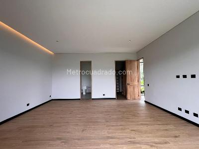 Casa de 4 alcobas en venta en Rionegro, Rionegro, 450 m² · foto 6 de 20