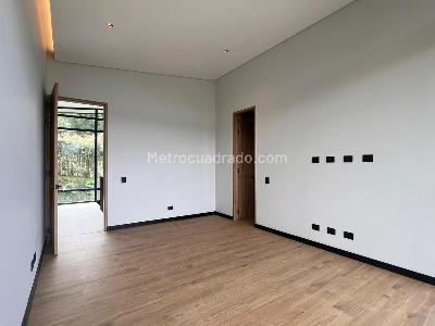Casa de 4 alcobas en venta en Rionegro, Rionegro, 450 m² · foto 9 de 20