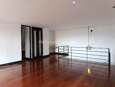 Apartaestudio en arriendo en El Poblado, Medellín · foto 15 de 18