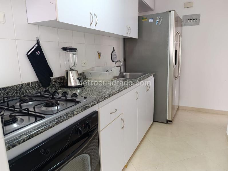 Atractivo Apartamento de 2 Alcobas en El Poblado - 5