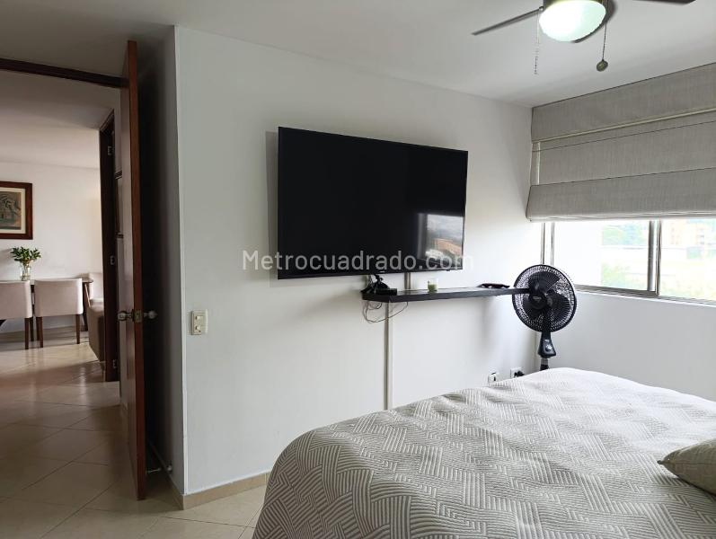 Atractivo Apartamento de 2 Alcobas en El Poblado - 9