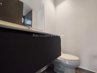 Apartamento de 3 alcobas en venta en El Poblado, Medellín, 140 m² · foto 13 de 14