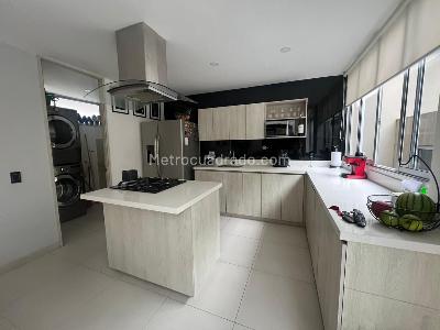Casa de 4 alcobas en venta en Rionegro, Rionegro, 165 m² · foto 3 de 15
