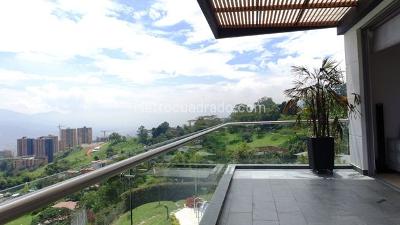 Casa de 5 alcobas en venta en Envigado, Envigado, 465 m² · foto 17 de 20