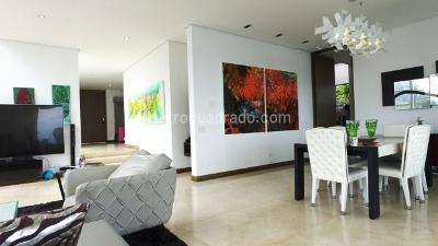 Casa de 5 alcobas en venta en Envigado, Envigado, 465 m² · foto 5 de 20