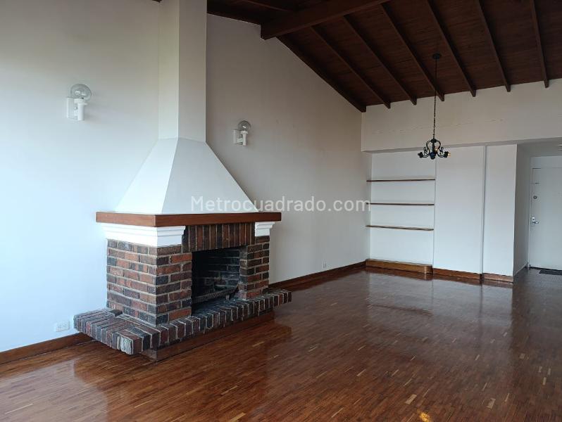 Apartamento de 3 Alcobas en El Poblado cerca de la Vía Principal - 4