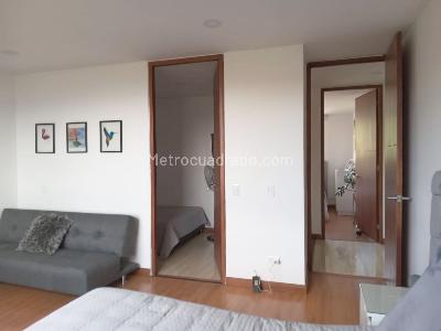 Apartamento de 3 alcobas en venta en El Poblado, Medellín, 187 m² · foto 10 de 20