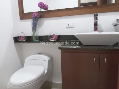 Apartamento de 3 alcobas en venta en El Poblado, Medellín, 187 m² · foto 17 de 20