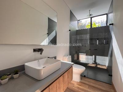 Casa de 4 alcobas en venta en Envigado, Envigado, 540 m² · foto 15 de 20