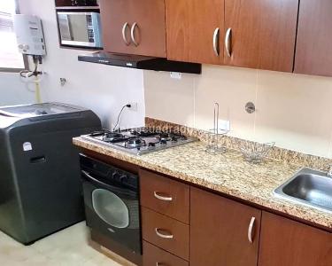 Apartamento de 3 alcobas en arriendo en Los Balsos, Medellín, 70 m² · foto 4 de 10