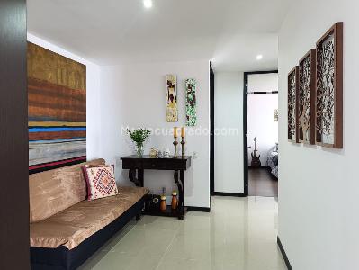 Apartamento de 3 alcobas en venta en El Poblado, Medellín, 145 m² · foto 8 de 20
