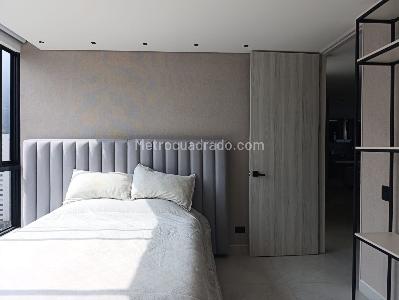 Apartamento de 3 alcobas en venta en El Poblado, Medellín, 200 m² · foto 12 de 20