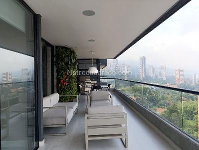 Apartamento de 3 alcobas en venta en El Poblado, Medellín, 200 m² · foto 20 de 20