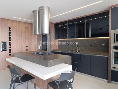 Apartamento de 3 alcobas en venta en El Poblado, Medellín, 200 m² · foto 6 de 20