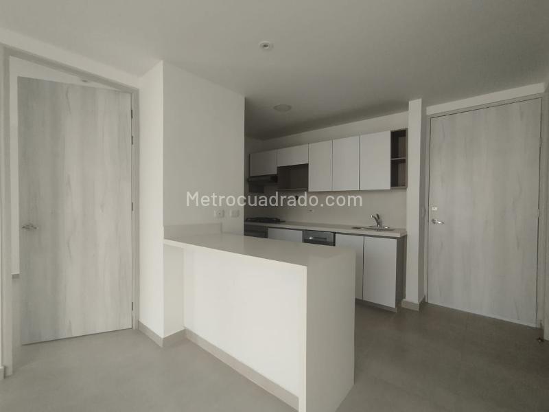 2BR Apartment for Rent in El Poblado, Gated Community - 5