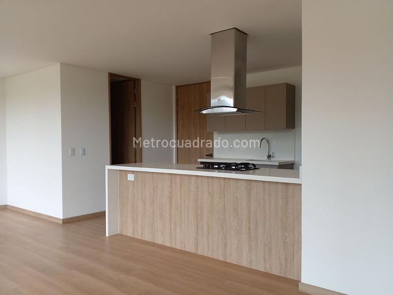 1BR Apartment in EL RETIRO (70 m²) - 4