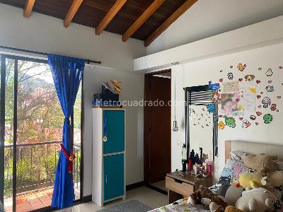 Casa de 4 alcobas en venta en Envigado, Envigado, 275 m² · foto 10 de 20