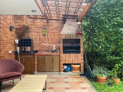 Casa de 4 alcobas en venta en Envigado, Envigado, 275 m² · foto 20 de 20