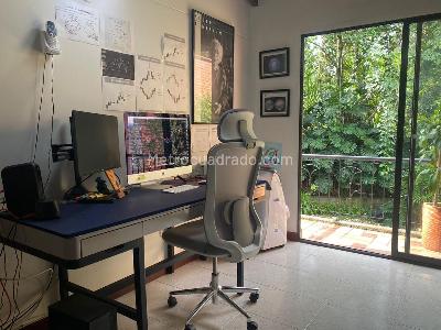 Casa de 4 alcobas en venta en Envigado, Envigado, 275 m² · foto 6 de 20