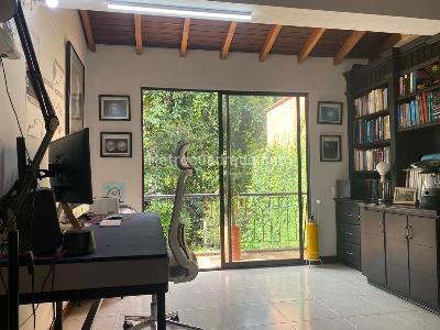 Casa de 4 alcobas en venta en Envigado, Envigado, 275 m² · foto 7 de 20