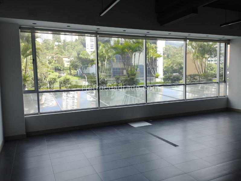 Oficina en Arriendo, EL POBLADO, Medellín - Mehr