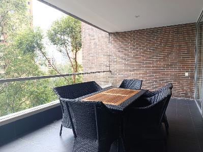 Apartamento de 3 alcobas en arriendo en El Poblado, Medellín, 263 m² · foto 18 de 18