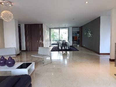 Apartamento de 3 alcobas en arriendo en El Tesoro, Medellín, 263 m² · foto 2 de 18