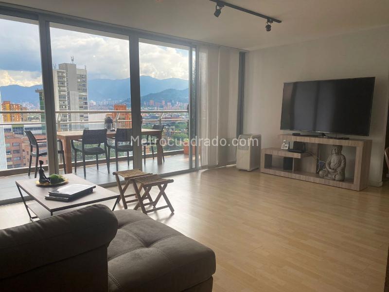 Apartamento Amoblado de 2 Alcobas Cerca al Transporte Público en El Poblado - 4