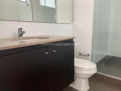 Apartamento de 2 alcobas en arriendo en Alejandría, Medellín, 104 m² · foto 18 de 19