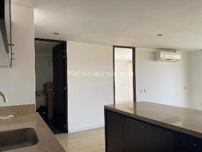 Apartamento de 2 alcobas en arriendo en Alejandría, Medellín, 104 m² · foto 6 de 19