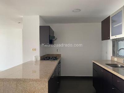Apartamento de 2 alcobas en arriendo en Alejandría, Medellín, 104 m² · foto 7 de 19