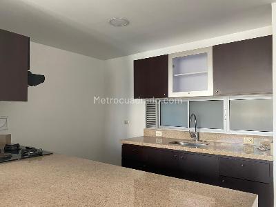 Apartamento de 2 alcobas en arriendo en Alejandría, Medellín, 104 m² · foto 9 de 19