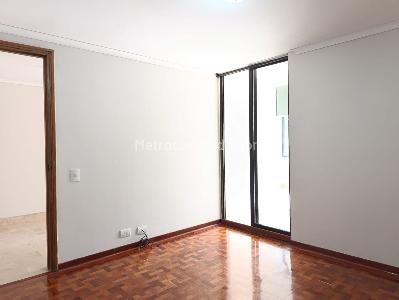 Apartamento de 4 alcobas en arriendo en San Lucas, Medellín, 200 m² · foto 13 de 20