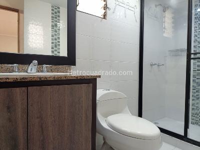 Apartamento de 4 alcobas en arriendo en San Lucas, Medellín, 200 m² · foto 19 de 20