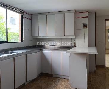 Apartamento de 4 alcobas en arriendo en San Lucas, Medellín, 200 m² · foto 6 de 20