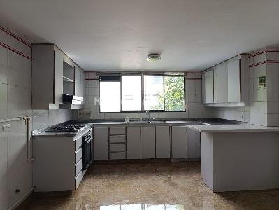 Apartamento de 4 alcobas en arriendo en San Lucas, Medellín, 200 m² · foto 7 de 20