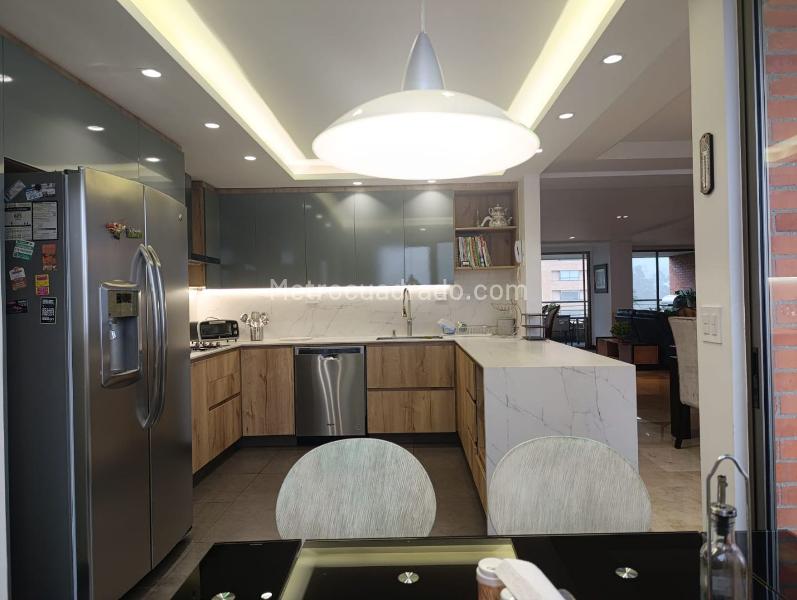 Apartamento Amoblado de 3 Alcobas en Zona Tranquila de El Poblado - 7