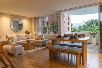 Apartamento de 2 alcobas en venta en El Poblado, Medellín, 140 m² · foto 2 de 16
