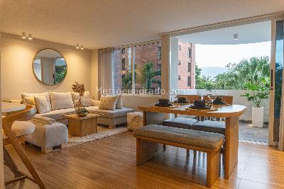 Apartamento de 2 alcobas en venta en El Poblado, Medellín, 140 m² · foto 3 de 16