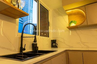 Apartamento de 2 alcobas en venta en El Poblado, Medellín, 140 m² · foto 5 de 16