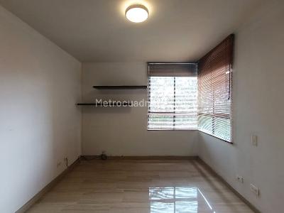 Apartamento de 3 alcobas en arriendo en El Tesoro, Medellín, 137 m² · foto 17 de 20
